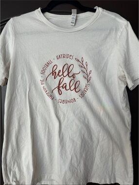 Hello Fall Graphic T-Shirt with Seasonal Print